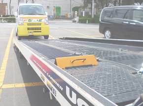 新潟よりセルフローダーで校長先生が引き取りに来た。