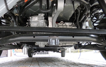 リアにすべての駆動が集約