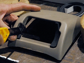 当たり面と隙間をマットで吸収かつ美観処理