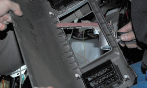 インパネカバー側も少し加工