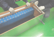 リチウム電池を入れて位置確認