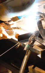 ステーを本溶接