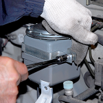 巻き込むように負圧制御装置を取り付けて完了。