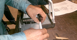 純正部品との現物合わせ