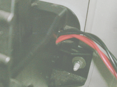 純正にはない配線取り出し口